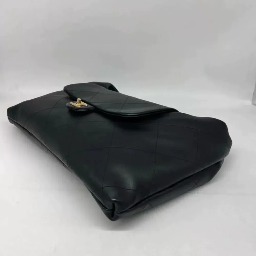 Chanel Women Pre-Loved Bag Brand New Condition